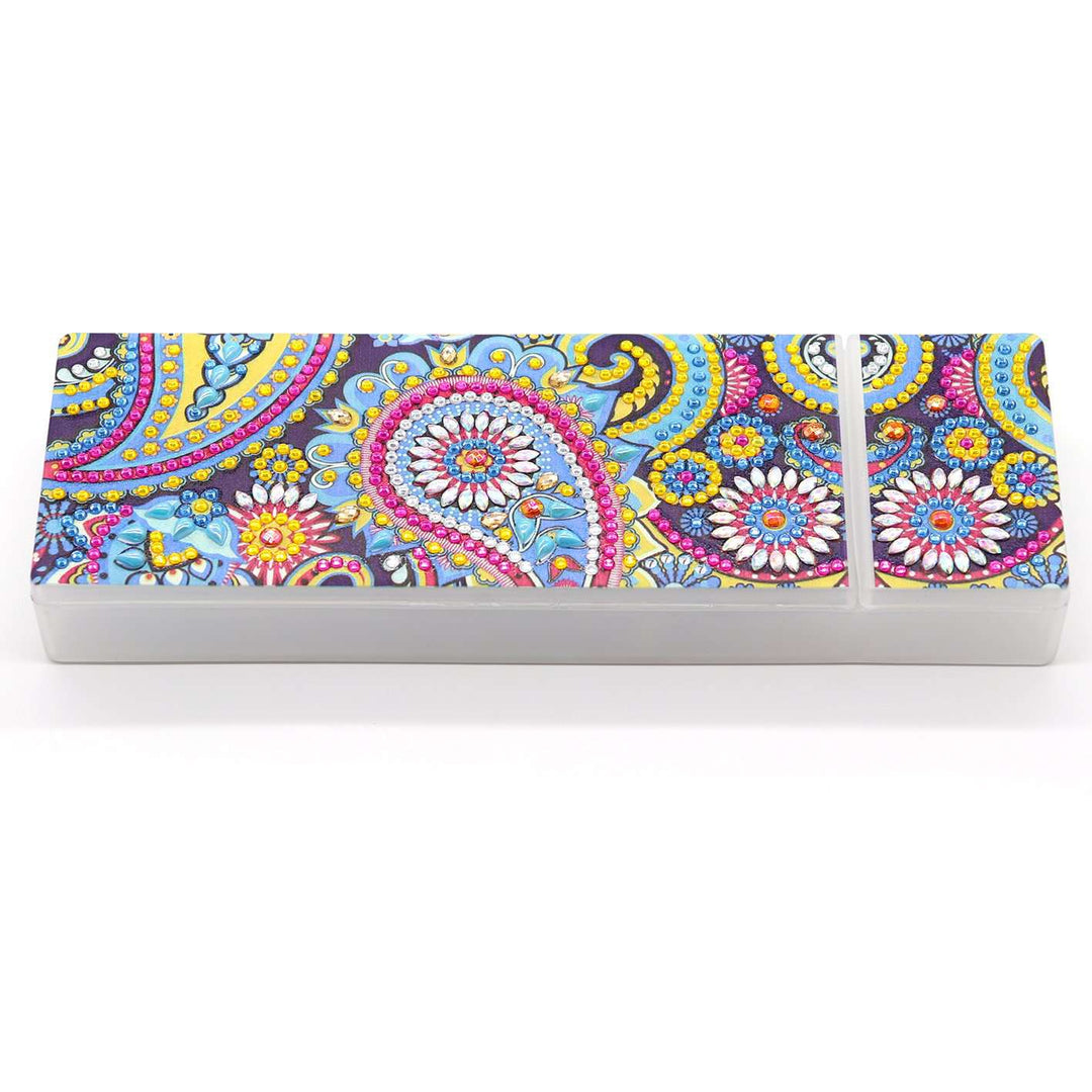 Abstrakter Diamond Painting Stiftehalter mit buntem Muster