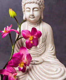 Buddha Statue mit Orchideen Diamond Painting