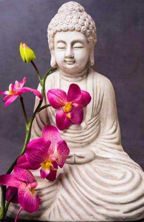 Buddha Statue mit Orchideen Diamond Painting