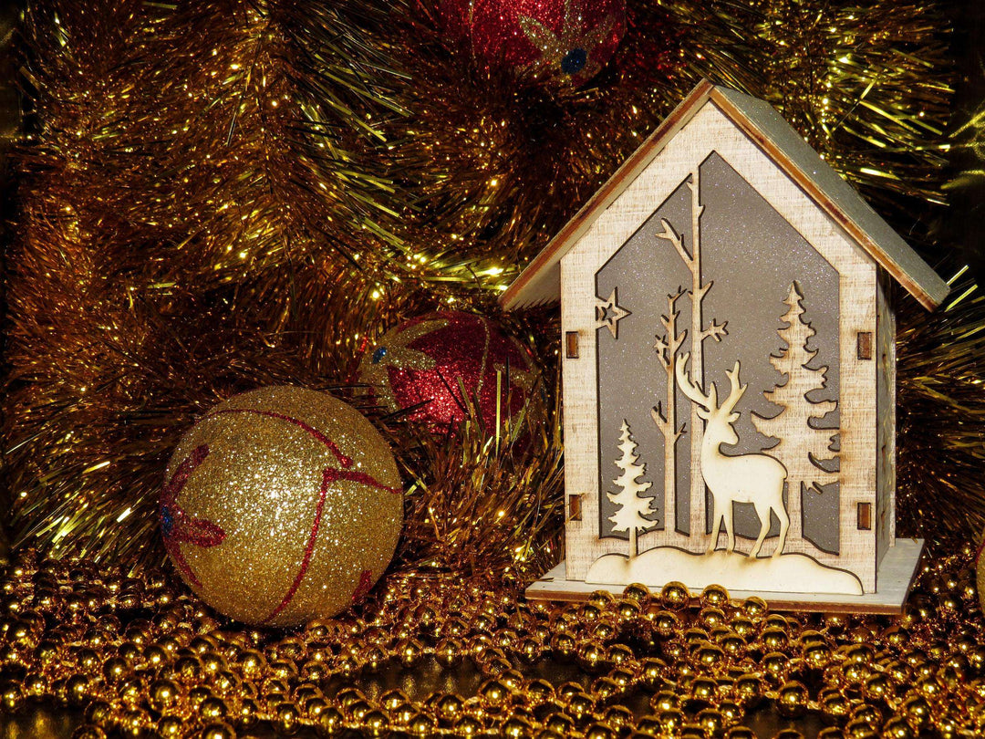 Ein Goldenes Weihnachtsfest Diamond Painting mit Hirschhaus