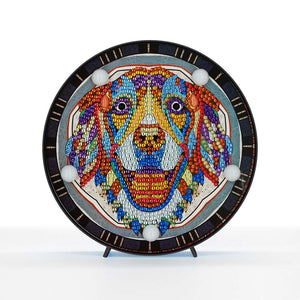 Runde Happy Dog Diamond Painting Lampe mit buntem Hundemotiv