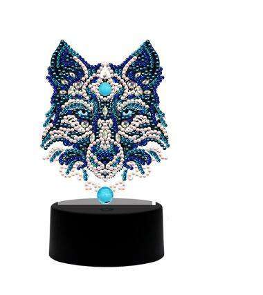 ﻿Diamond Painting Lampje Goddelijke Wolf