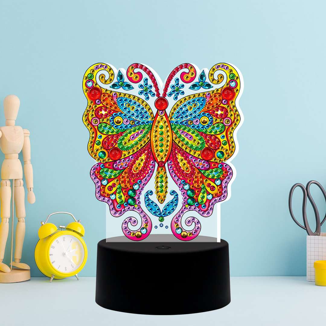 ﻿Diamond Painting Lampje Kleurrijke vlinder