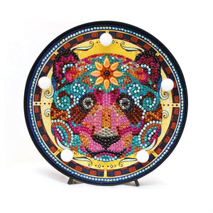 Runde Mandala-Bär Diamond Painting Lampe mit buntem Bärenmotiv