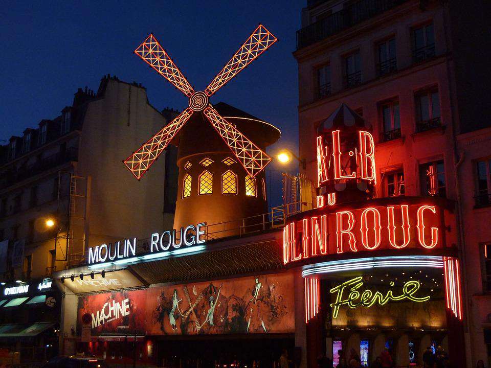 Moulin Rouge Paris bei Nacht Diamond Painting Motiv
