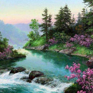 Fluss im Wald Diamond Painting Landschaftsmotiv