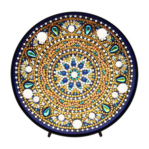 Mandala Diamond Painting Lampe mit goldenem Muster und türkisen Akzenten