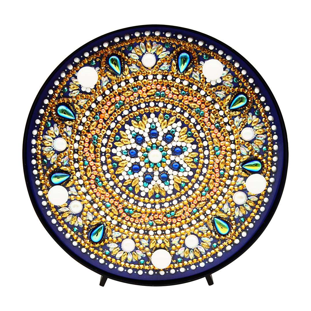 Mandala Diamond Painting Lampe mit goldenem Muster und türkisen Akzenten