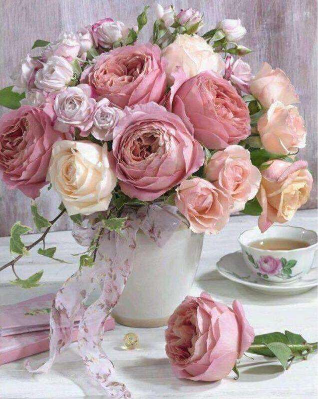 Rosa Rosenstrauß mit Teetasse Diamond Painting