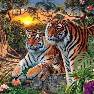 Tigerfamilie bei Sonnenuntergang - Diamond Painting Dschungelmotiv