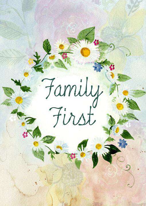 Family First Diamond Painting mit Blumenkranz