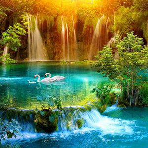 Wasserfall mit Schwänen Diamond Painting