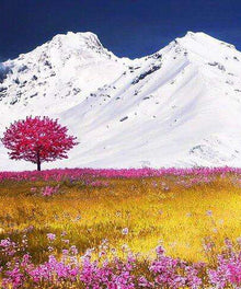 Weiße Berge mit rosa Baum - Diamond Painting Landschaftsmotiv