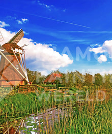 Niederländische Windmühle Diamond Painting mit Wassergraben