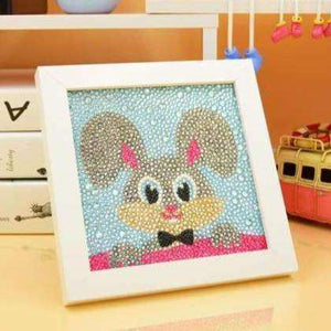 Neugieriger Hase Kinderzimmer Diamond Painting Motiv